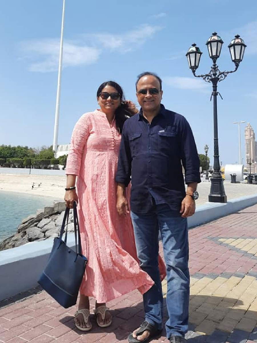 समीर चौघुलेंच्या पत्नीला पाहिलंत का? - Marathi News | समीर चौघुलेंच्या पत्नीला पाहिलंत का? | Latest Photos at Lokmat.com