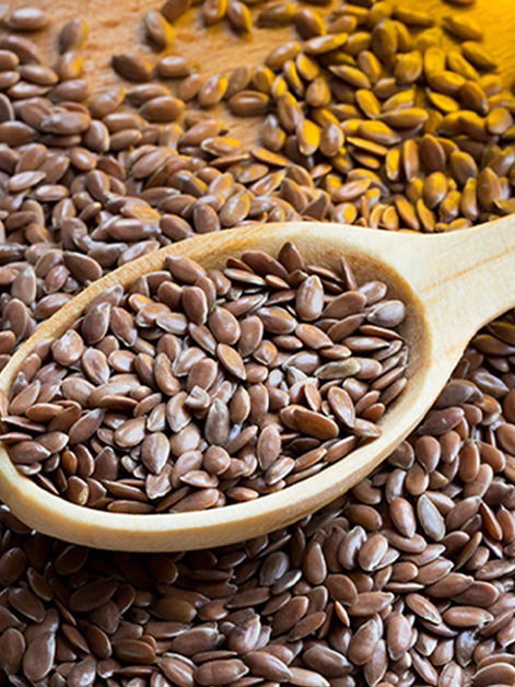 केसांना अळशी लावणं किती फायदेशीर? - Marathi News | केसांना अळशी लावणं किती फायदेशीर? | Latest Photos at Lokmat.com