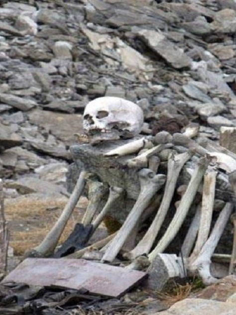 जगातील 5 रहस्यमय सरोवरे; भारतातील एक... - Marathi News | जगातील 5 रहस्यमय सरोवरे; भारतातील एक... | Latest Photos at Lokmat.com