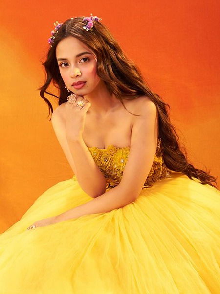 बार्बी गर्ल! नितांशीचा ग्लॅमरस लूक - Marathi News | बार्बी गर्ल! नितांशीचा ग्लॅमरस लूक | Latest Photos at Lokmat.com