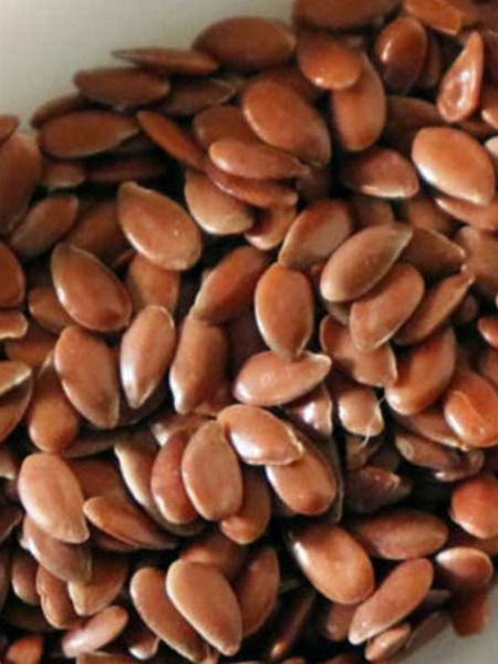 'या' लोकांनी जवस खाणं टाळायला हवं - Marathi News | 'या' लोकांनी जवस खाणं टाळायला हवं | Latest Photos at Lokmat.com