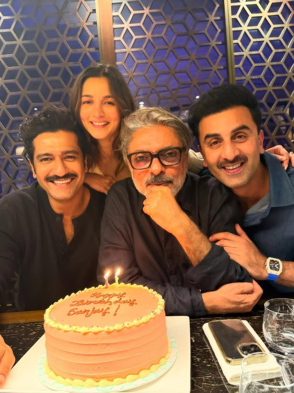 रणबीर-आलिया-विकीचा 'लव्ह अँड वॉर' 'या' दिवशी होणार प्रदर्शित