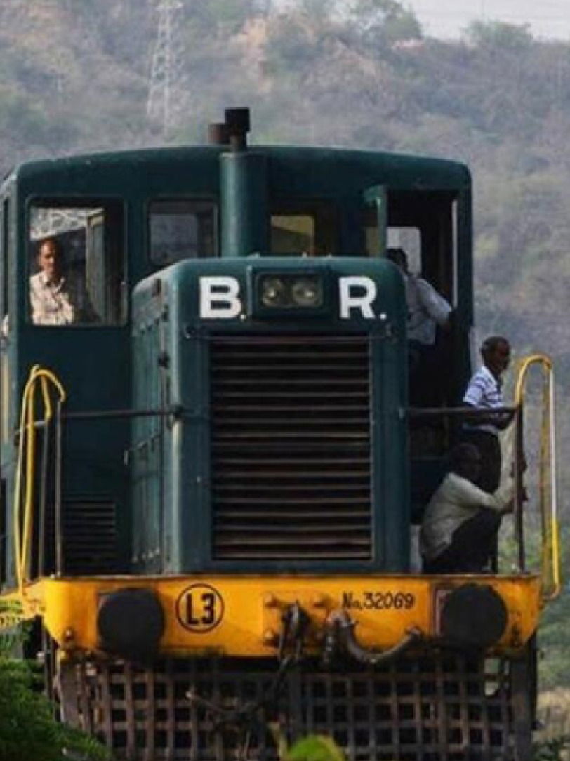 देशातील 'या' ट्रेनमधून फिरा विदाऊट तिकीट! - Marathi News | देशातील 'या' ट्रेनमधून फिरा विदाऊट तिकीट! | Latest Photos at Lokmat.com