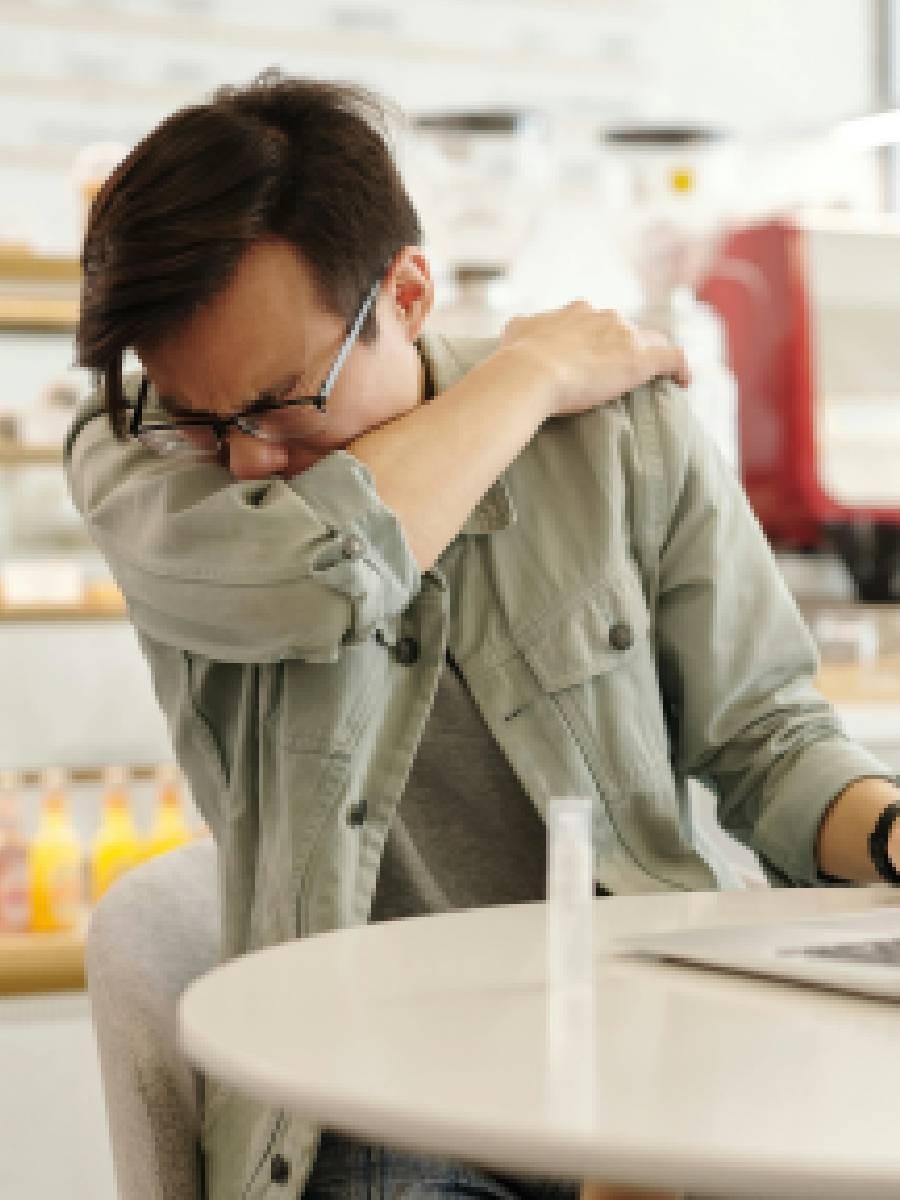 हिवाळ्यात या गोष्टी खाणे टाळा, अन्यथा तुम्ही आजारी पडू शकता - Marathi News | हिवाळ्यात या गोष्टी खाणे टाळा, अन्यथा तुम्ही आजारी पडू शकता | Latest Photos at Lokmat.com