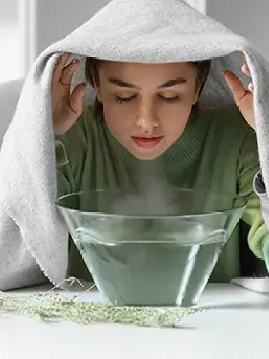 सर्दी झाल्यावर स्टीम घेताय? Steam घेण्याचे आहेत साईड इफेक्ट्स - Marathi News | सर्दी झाल्यावर स्टीम घेताय? Steam घेण्याचे आहेत साईड इफेक्ट्स | Latest Photos at Lokmat.com