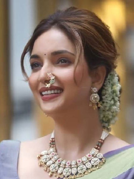 तोच चंद्रमा नभात...! - Marathi News | तोच चंद्रमा नभात...! | Latest Photos at Lokmat.com