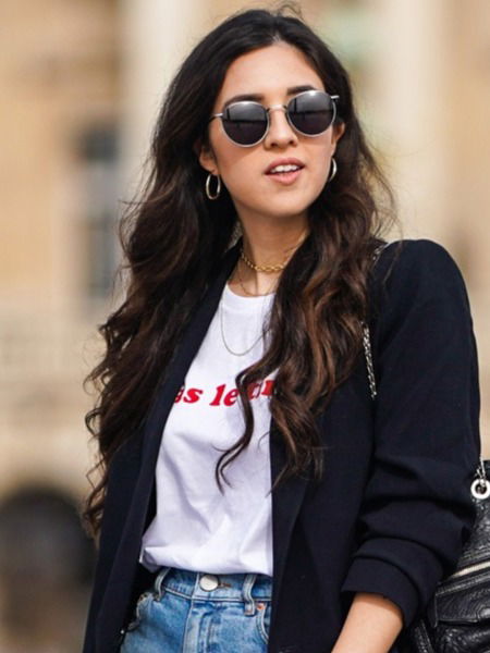 स्टायलिश दिसायचंय? मग 'हे' सुपरट्रेण्डी कपडे तुमच्याकडे असायलाच हवे! - Marathi News | स्टायलिश दिसायचंय? मग 'हे' सुपरट्रेण्डी कपडे तुमच्याकडे असायलाच हवे! | Latest Photos at Lokmat.com स्टायलिश दिसायचंय? मग 'हे' सुपरट्रेण्डी कपडे तुमच्याकडे असायलाच हवे! - Marathi News | स्टायलिश दिसायचंय? मग 'हे' सुपरट्रेण्डी कपडे तुमच्याकडे असायलाच हवे! | Latest Photos at Lokmat.com