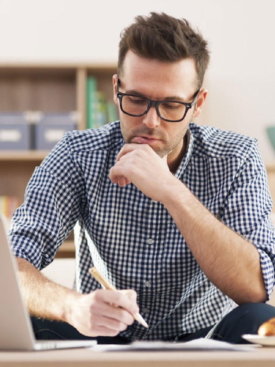 5 महत्त्वाच्या टीप्स ज्यामुळे करता येईल कामावर फोकस - Marathi News | 5 महत्त्वाच्या टीप्स ज्यामुळे करता येईल कामावर फोकस | Latest Photos at Lokmat.com