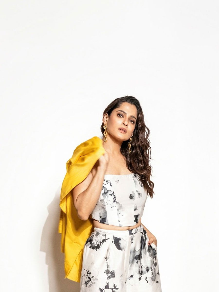 रूप तेरा मस्ताना...! - Marathi News | रूप तेरा मस्ताना...! | Latest Photos at Lokmat.com