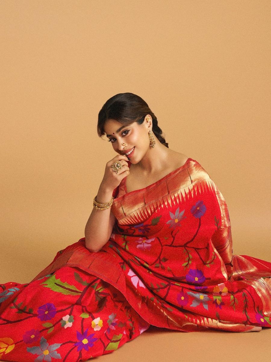 'परमसुंदरी'चा मराठमोळा थाट - Marathi News | 'परमसुंदरी'चा मराठमोळा थाट | Latest Photos at Lokmat.com