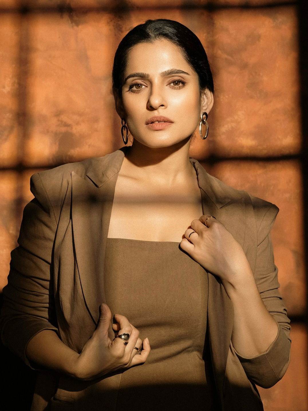 प्रिया बापटचा ग्लॅमरस लूक! - Marathi News | प्रिया बापटचा ग्लॅमरस लूक! | Latest Photos at Lokmat.com