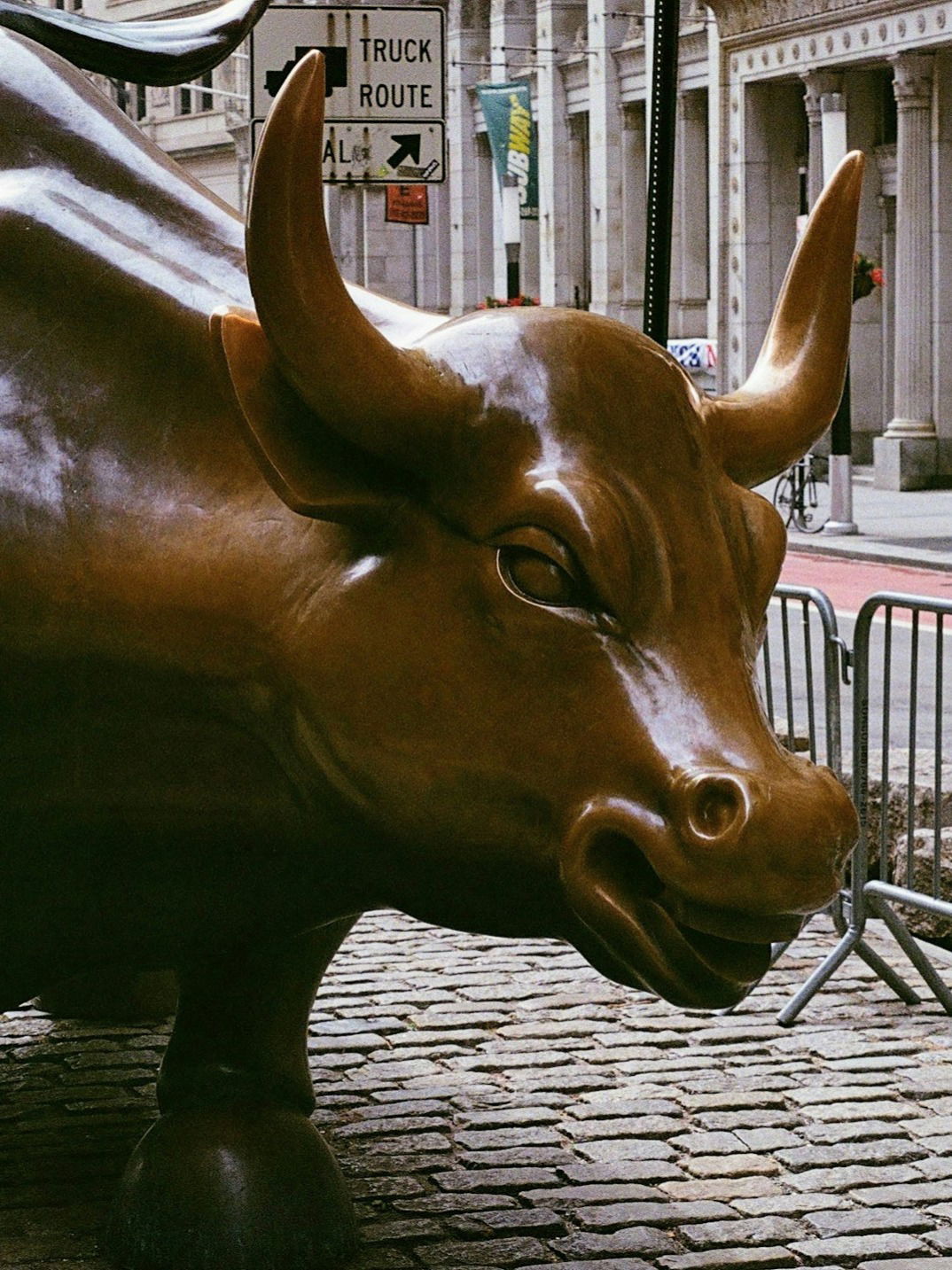 प्रॉक्सी इन्व्हेस्टिंग म्हणजे काय? - Marathi News | प्रॉक्सी इन्व्हेस्टिंग म्हणजे काय? | Latest Photos at Lokmat.com