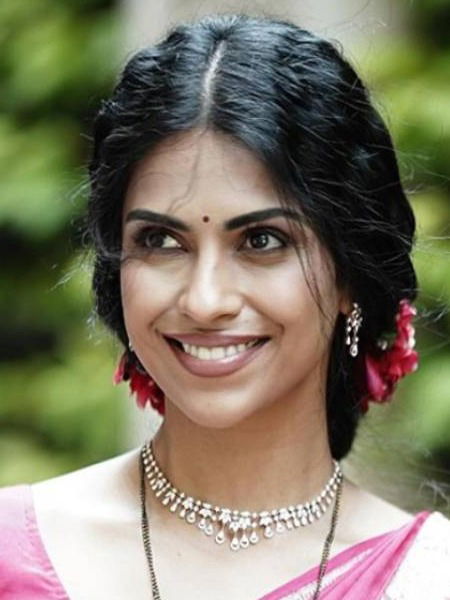 जादू तेरी नजर...! - Marathi News | जादू तेरी नजर...! | Latest Photos at Lokmat.com