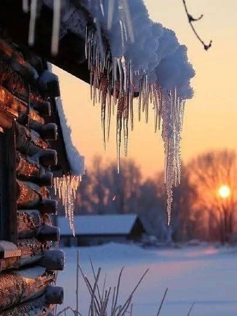 -५२°C मध्येही 'इथे' भरते शाळा!  - Marathi News | -५२°C मध्येही 'इथे' भरते शाळा!  | Latest Photos at Lokmat.com