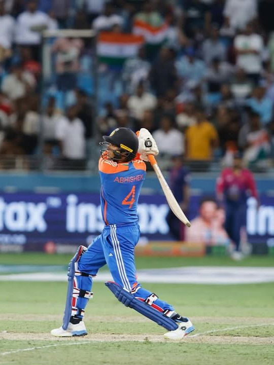 अभिषेक ते निक्की! एका कॅलेंडर ईयरमध्ये सर्वाधिक षटकार मारणारे ६ फलंदाज - Marathi News | अभिषेक ते निक्की! एका कॅलेंडर ईयरमध्ये सर्वाधिक षटकार मारणारे ६ फलंदाज | Latest Photos at Lokmat.com