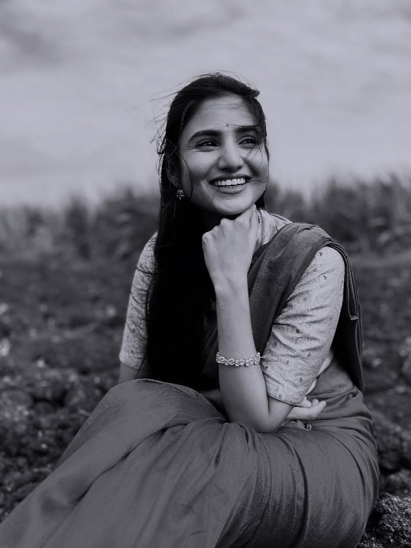 घडलं कधी हे समजंना काही! - Marathi News | घडलं कधी हे समजंना काही! | Latest Photos at Lokmat.com