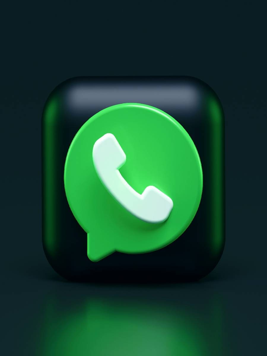 WhatsApp Chat कसे लपवायचे? जाणून घ्या - Marathi News | WhatsApp Chat कसे लपवायचे? जाणून घ्या | Latest Photos at Lokmat.com