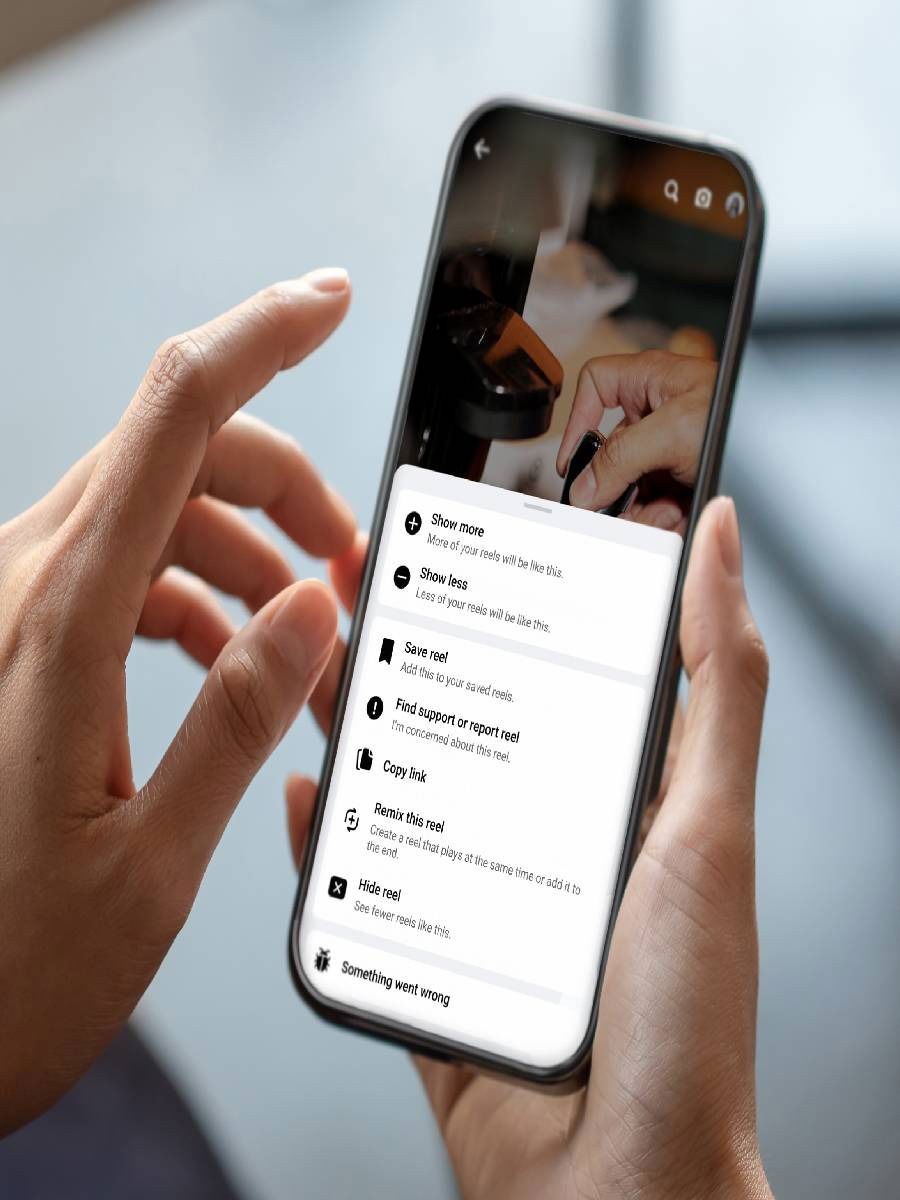 रील्स पाहण्याची सवय लागली, ही पद्धत वापरुन व्यसन सोडा - Marathi News | रील्स पाहण्याची सवय लागली, ही पद्धत वापरुन व्यसन सोडा | Latest Photos at Lokmat.com