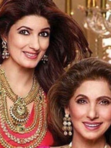 बॉलिवूडमधील माय-लेकींच्या जोड्या हुबेहूब दिसतात एकमेकींसारख्याच... - Marathi News | बॉलिवूडमधील माय-लेकींच्या जोड्या हुबेहूब दिसतात एकमेकींसारख्याच... | Latest Photos at Lokmat.com