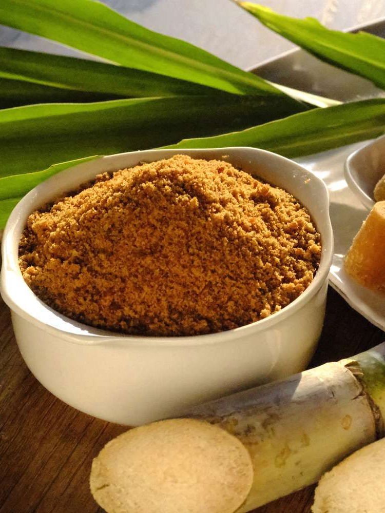 गुळ की साखर... आरोग्यासाठी काय चांगलं? - Marathi News | गुळ की साखर... आरोग्यासाठी काय चांगलं? | Latest Photos at Lokmat.com