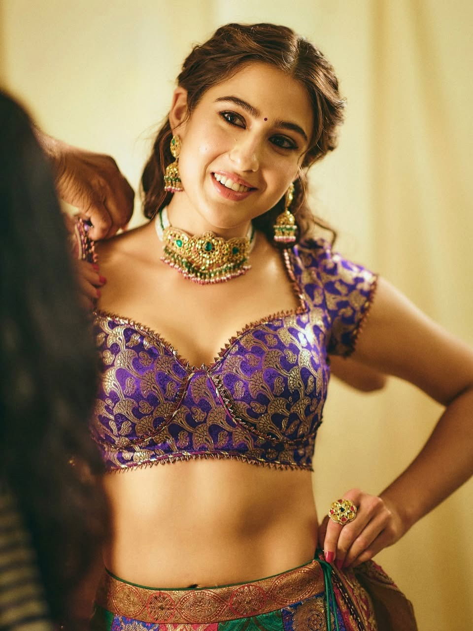 PCOS शी लढणारी सारा अली खान mental health साठी काय करते? - Marathi News | PCOS शी लढणारी सारा अली खान mental health साठी काय करते? | Latest Photos at Lokmat.com