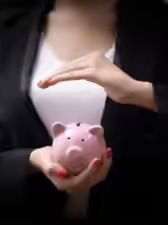 एफडी करणाऱ्यांसाठी खूशखबर! 5 ते 6 टक्के विसरा, 'या' बँका देताहेत उत्तम व्याज - Marathi News | एफडी करणाऱ्यांसाठी खूशखबर! 5 ते 6 टक्के विसरा, 'या' बँका देताहेत उत्तम व्याज | Latest Photos at Lokmat.com