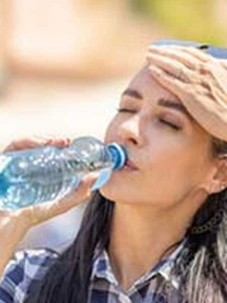 पाणी प्या..! डिहायट्रेडेशन झाल्याची १० लक्षणं... - Marathi News | पाणी प्या..! डिहायट्रेडेशन झाल्याची १० लक्षणं... | Latest Photos at Lokmat.com पाणी प्या..! डिहायट्रेडेशन झाल्याची १० लक्षणं... - Marathi News | पाणी प्या..! डिहायट्रेडेशन झाल्याची १० लक्षणं... | Latest Photos at Lokmat.com