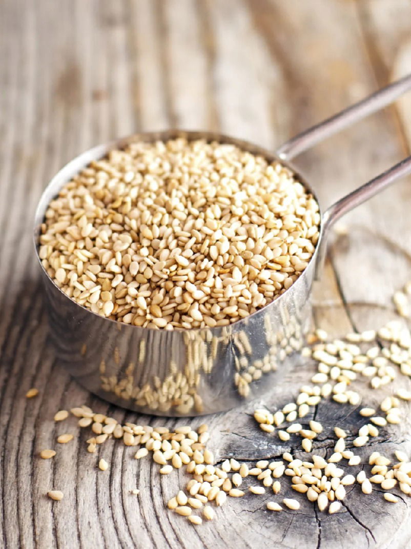 ब्लडप्रेशरचा त्रास होतोय? आहारात करा तिळाचा समावेश - Marathi News | ब्लडप्रेशरचा त्रास होतोय? आहारात करा तिळाचा समावेश | Latest Photos at Lokmat.com