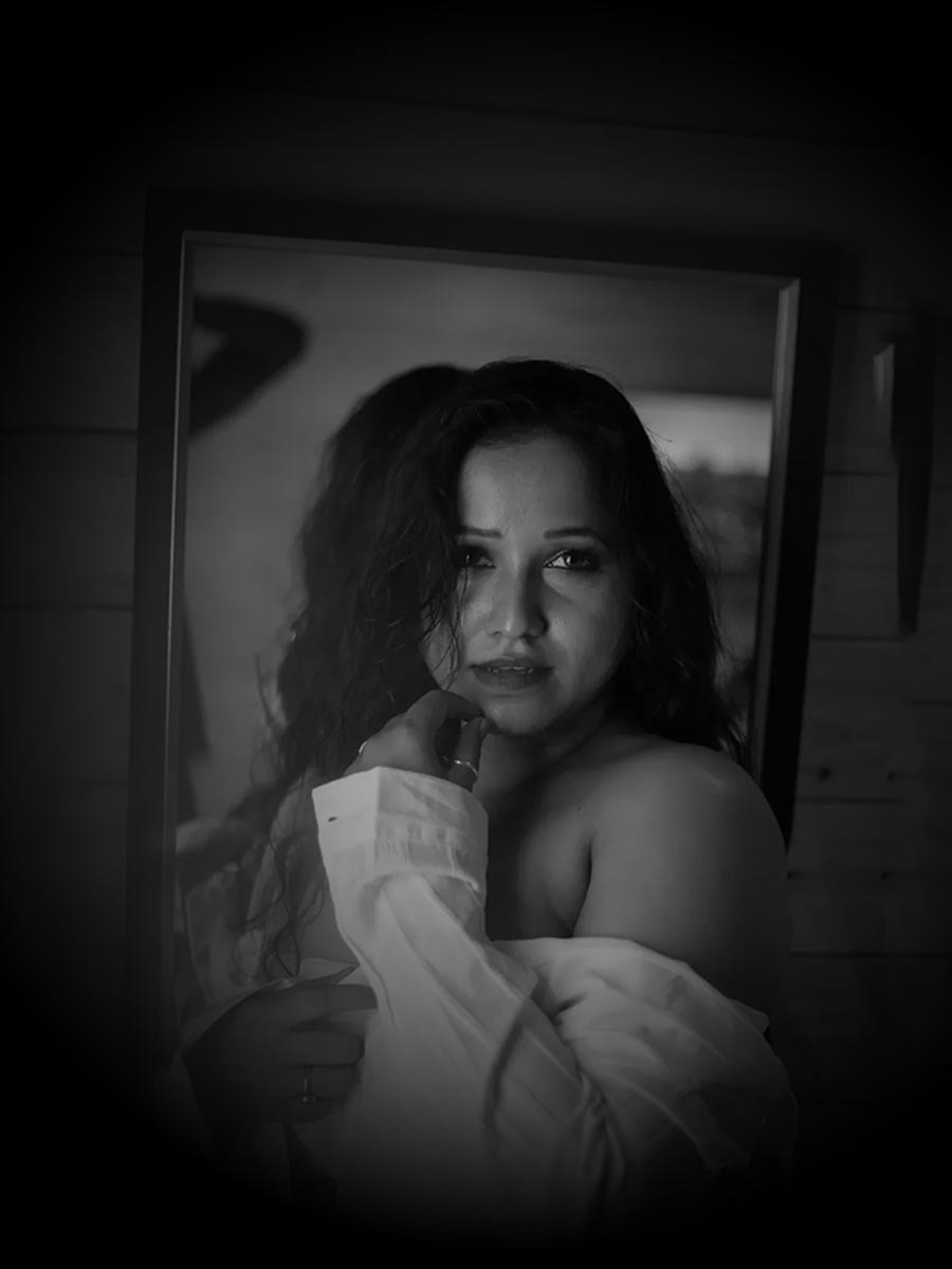 'शेवंता'चा बोल्ड लूक!! - Marathi News | 'शेवंता'चा बोल्ड लूक!! | Latest Photos at Lokmat.com