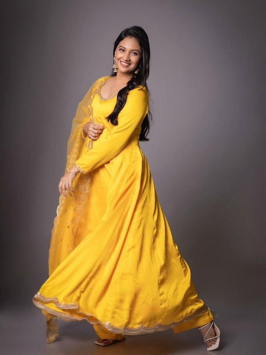 जितकी साधी तितकीच सुंदर! - Marathi News | जितकी साधी तितकीच सुंदर! | Latest Photos at Lokmat.com