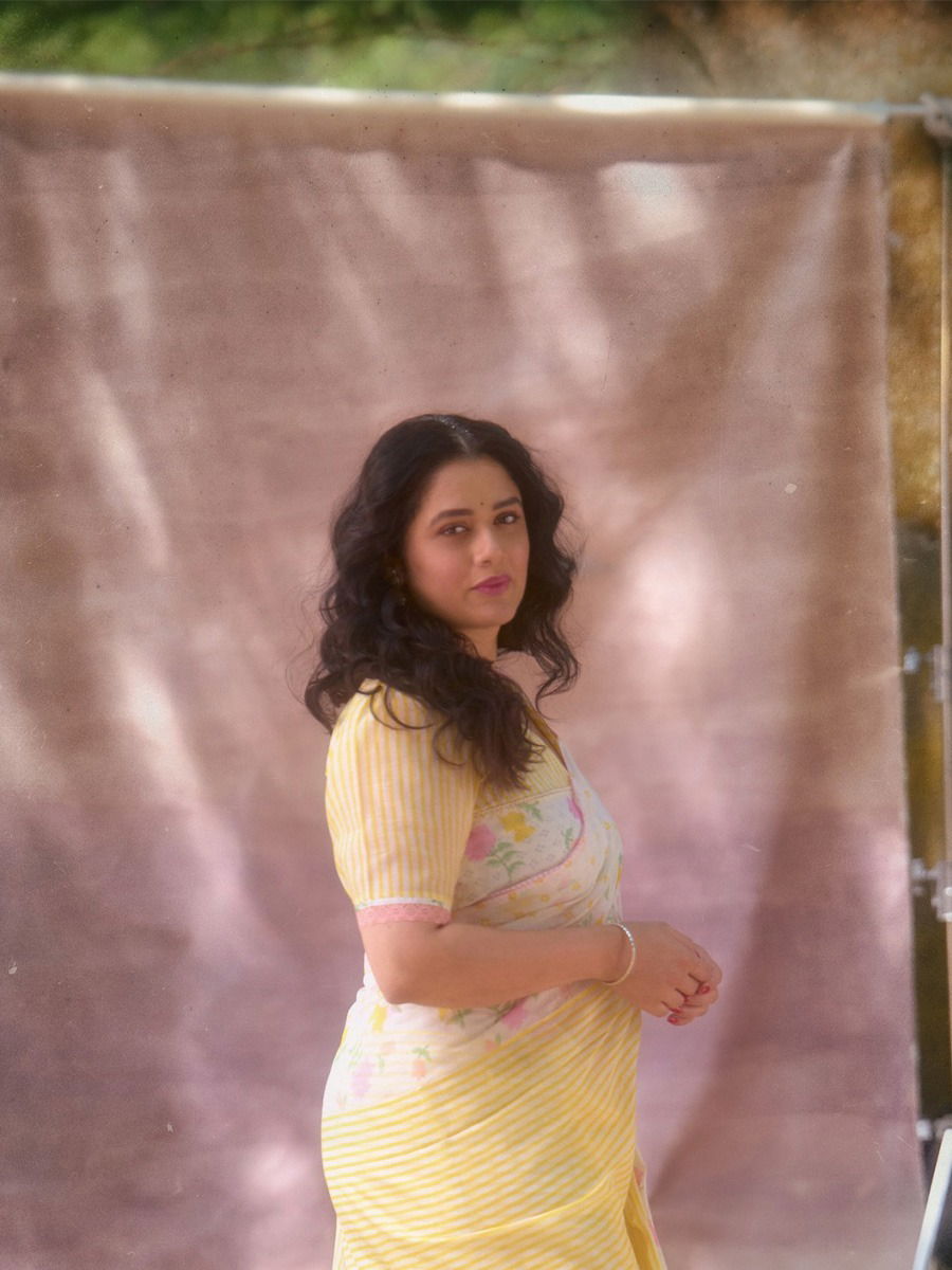 आधीच कट्यार, त्यात जीवघेणी नार..