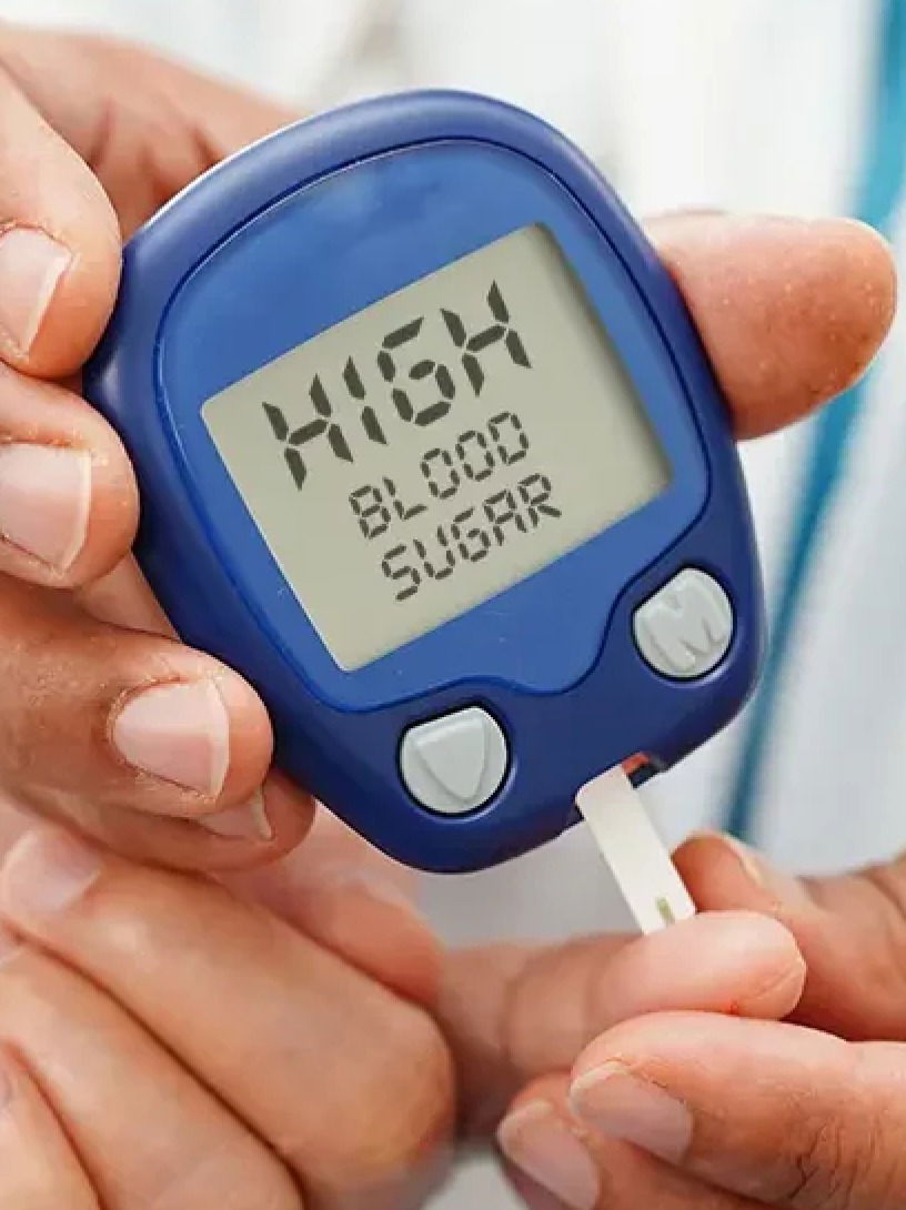 रक्तातील साखर वाढली तर शरीर देतं हे संकेत! - Marathi News | रक्तातील साखर वाढली तर शरीर देतं हे संकेत! | Latest Photos at Lokmat.com