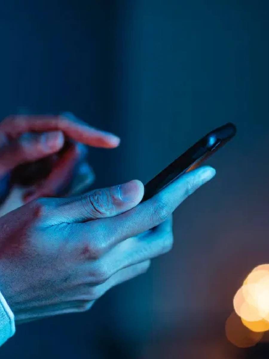 तुमचा स्मार्टफोन वारंवार का हँग होतो? - Marathi News | तुमचा स्मार्टफोन वारंवार का हँग होतो? | Latest Photos at Lokmat.com