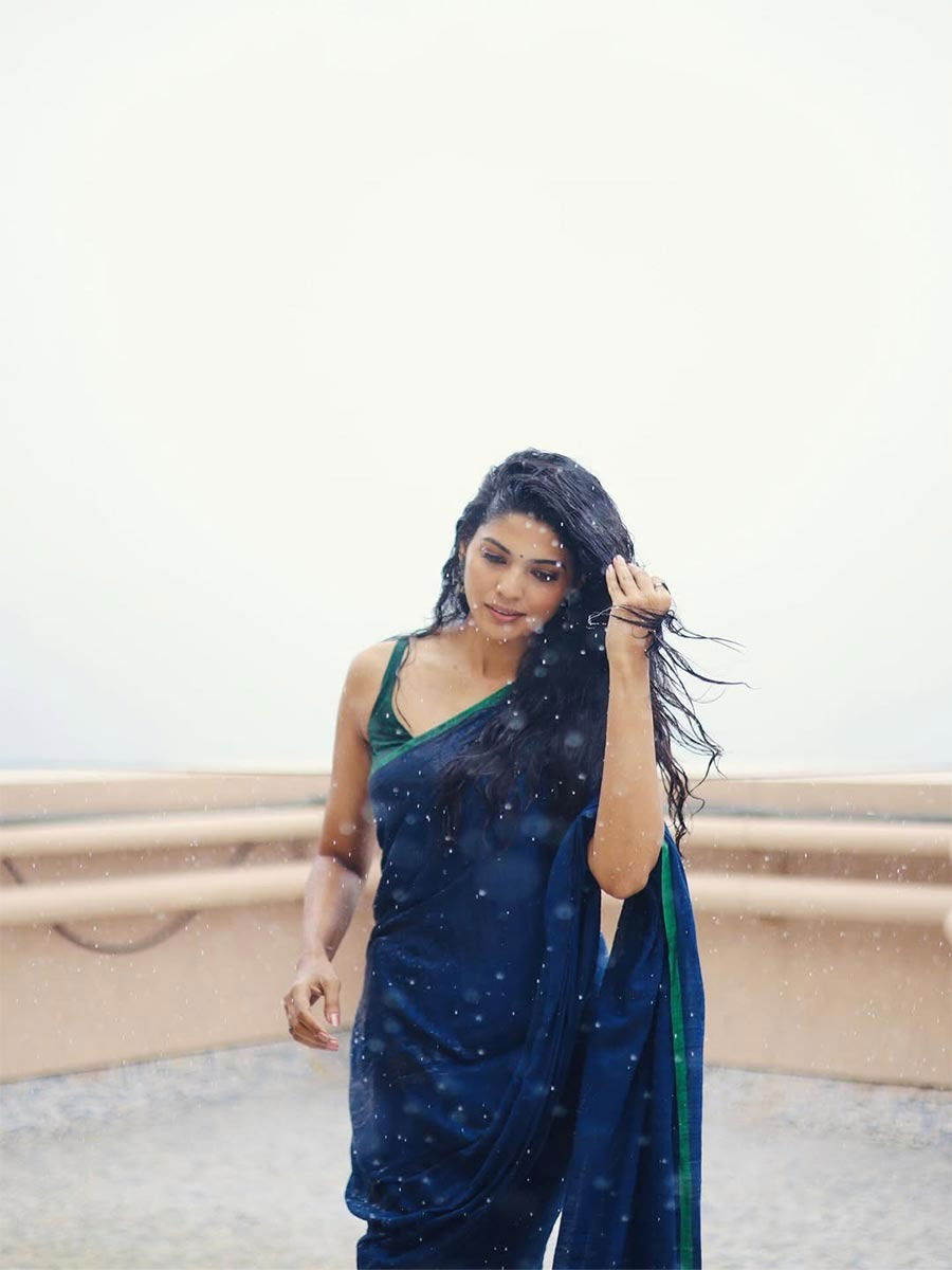 चिंब भिजलेले, रुप सजलेले... - Marathi News | चिंब भिजलेले, रुप सजलेले... | Latest Photos at Lokmat.com