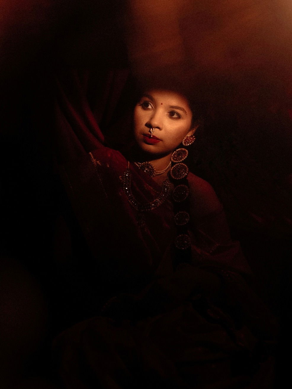 दिवाळीनिमित्त मराठी अभिनेत्रीने केलं अनोखं फोटोशूट - Marathi News | दिवाळीनिमित्त मराठी अभिनेत्रीने केलं अनोखं फोटोशूट | Latest Photos at Lokmat.com