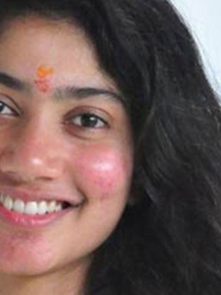 साई पल्लवी म्हणते, मला फार लाज वाटायची.. - Marathi News | साई पल्लवी म्हणते, मला फार लाज वाटायची.. | Latest Photos at Lokmat.com साई पल्लवी म्हणते, मला फार लाज वाटायची.. - Marathi News | साई पल्लवी म्हणते, मला फार लाज वाटायची.. | Latest Photos at Lokmat.com