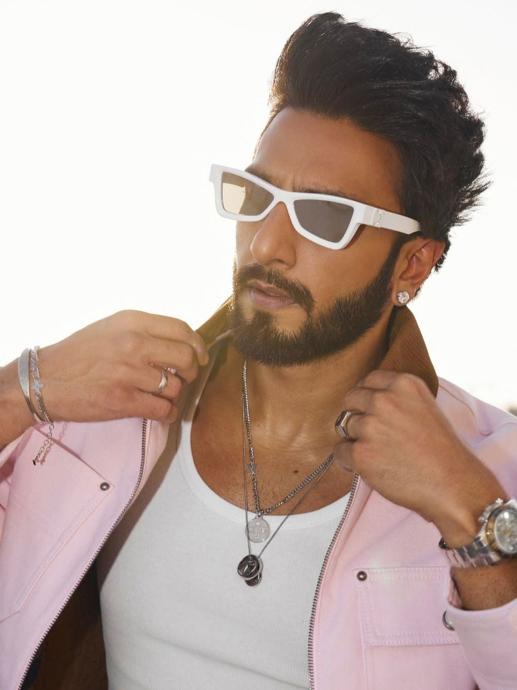 रणवीर सिंग किती कोटींचा मालक? - Marathi News | रणवीर सिंग किती कोटींचा मालक? | Latest Photos at Lokmat.com