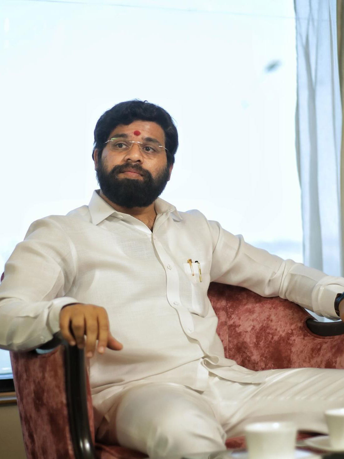 ऑनस्क्रीन एकनाथ शिंदेंची बायको कोण? - Marathi News | ऑनस्क्रीन एकनाथ शिंदेंची बायको कोण? | Latest Photos at Lokmat.com