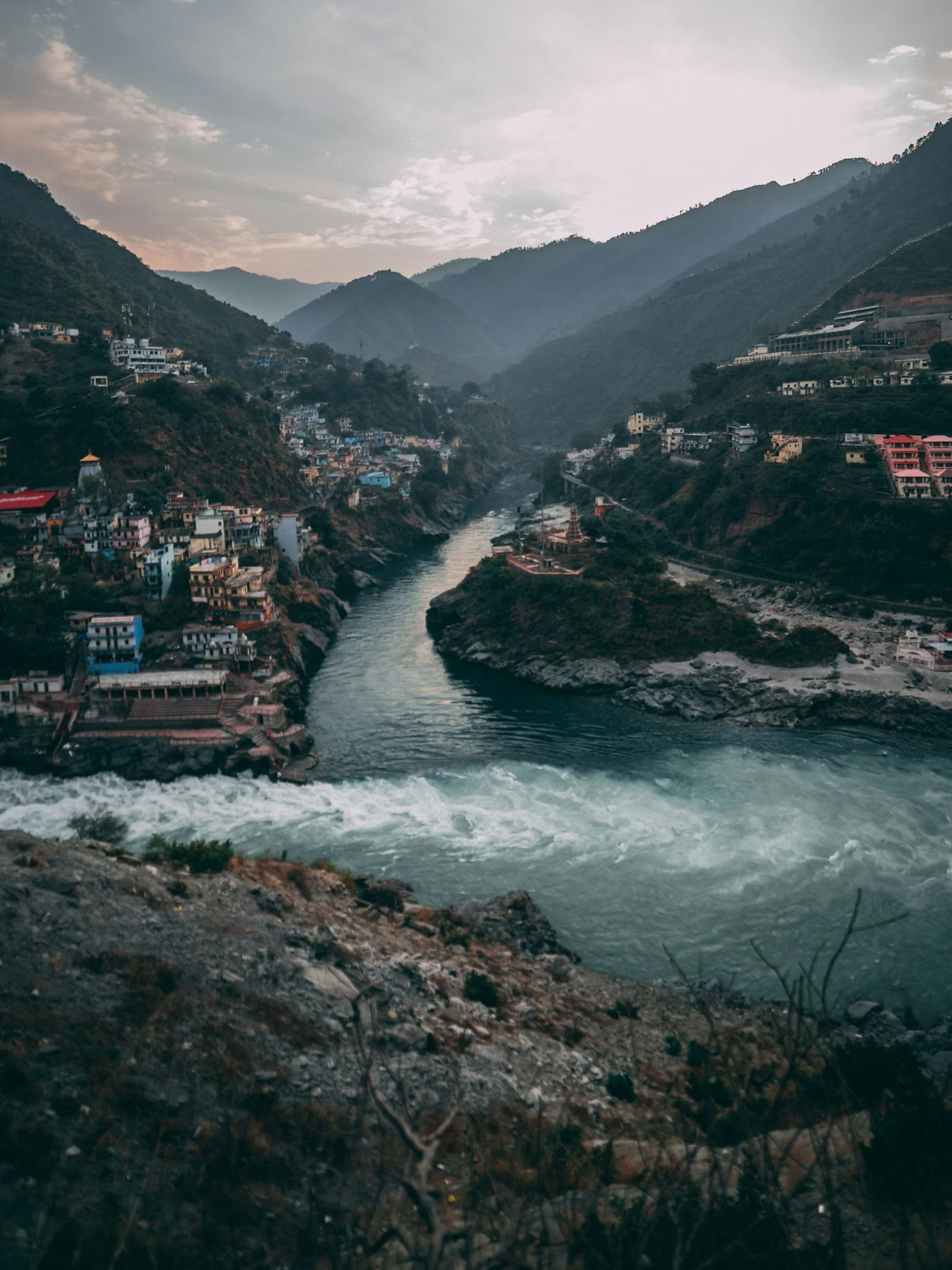 सिंधु की गंगा, कोणती नदी सर्वात लांब? - Marathi News | सिंधु की गंगा, कोणती नदी सर्वात लांब? | Latest Photos at Lokmat.com