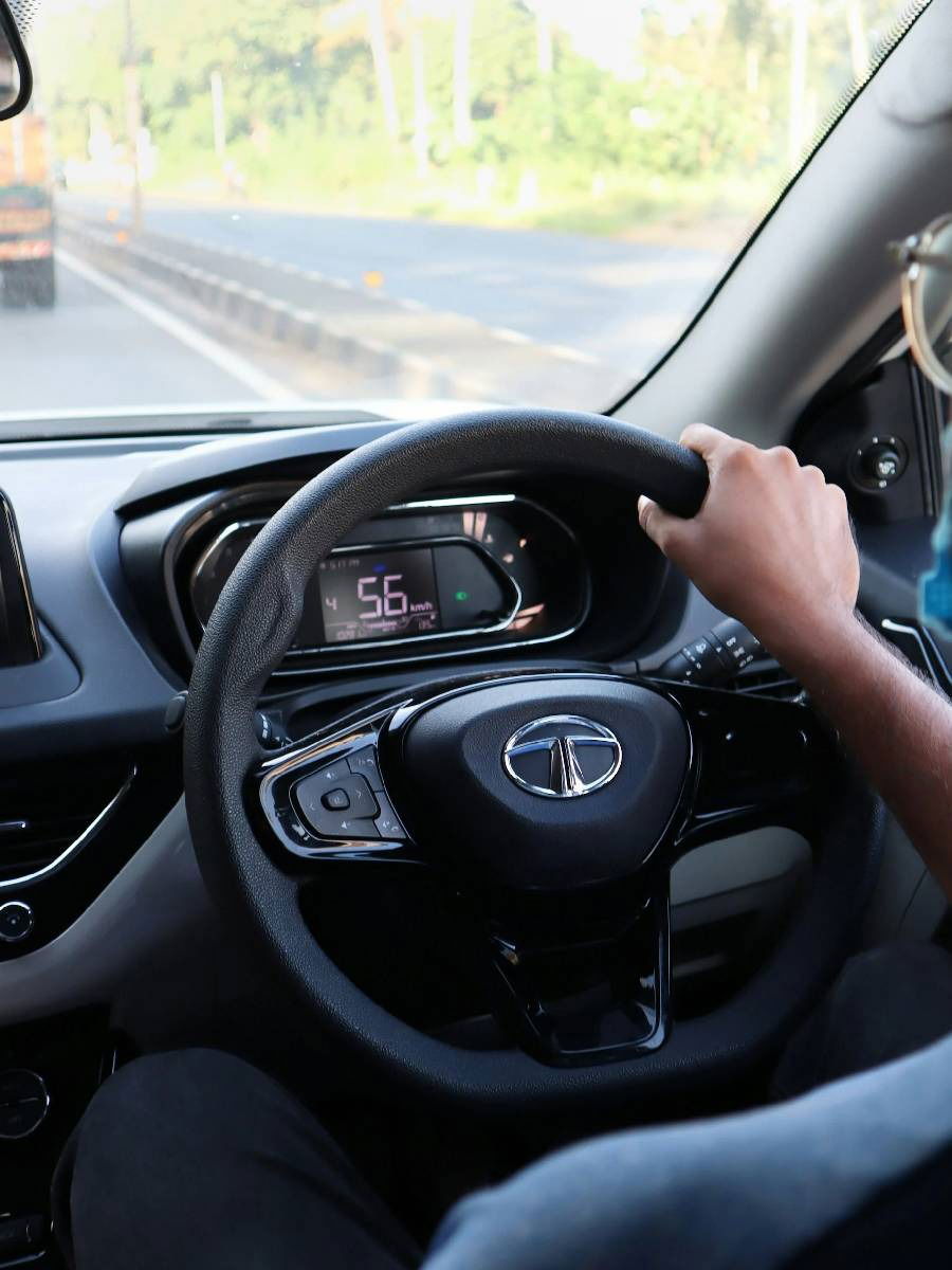 GST Rate Cut: टाटाची गाडी किती रुपयांनी स्वस्त? - Marathi News | GST Rate Cut: टाटाची गाडी किती रुपयांनी स्वस्त? | Latest Photos at Lokmat.com