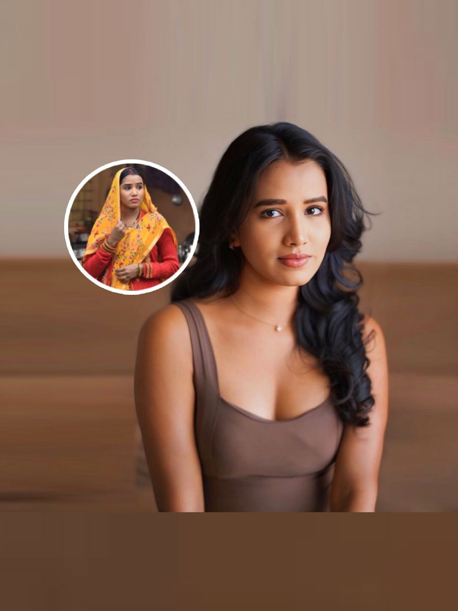 उफ्फ... ये अदा! 'पंचायत' फेम खुशबू आहे 'ग्लॅमर क्वीन' - Marathi News | उफ्फ... ये अदा! 'पंचायत' फेम खुशबू आहे 'ग्लॅमर क्वीन' | Latest Photos at Lokmat.com