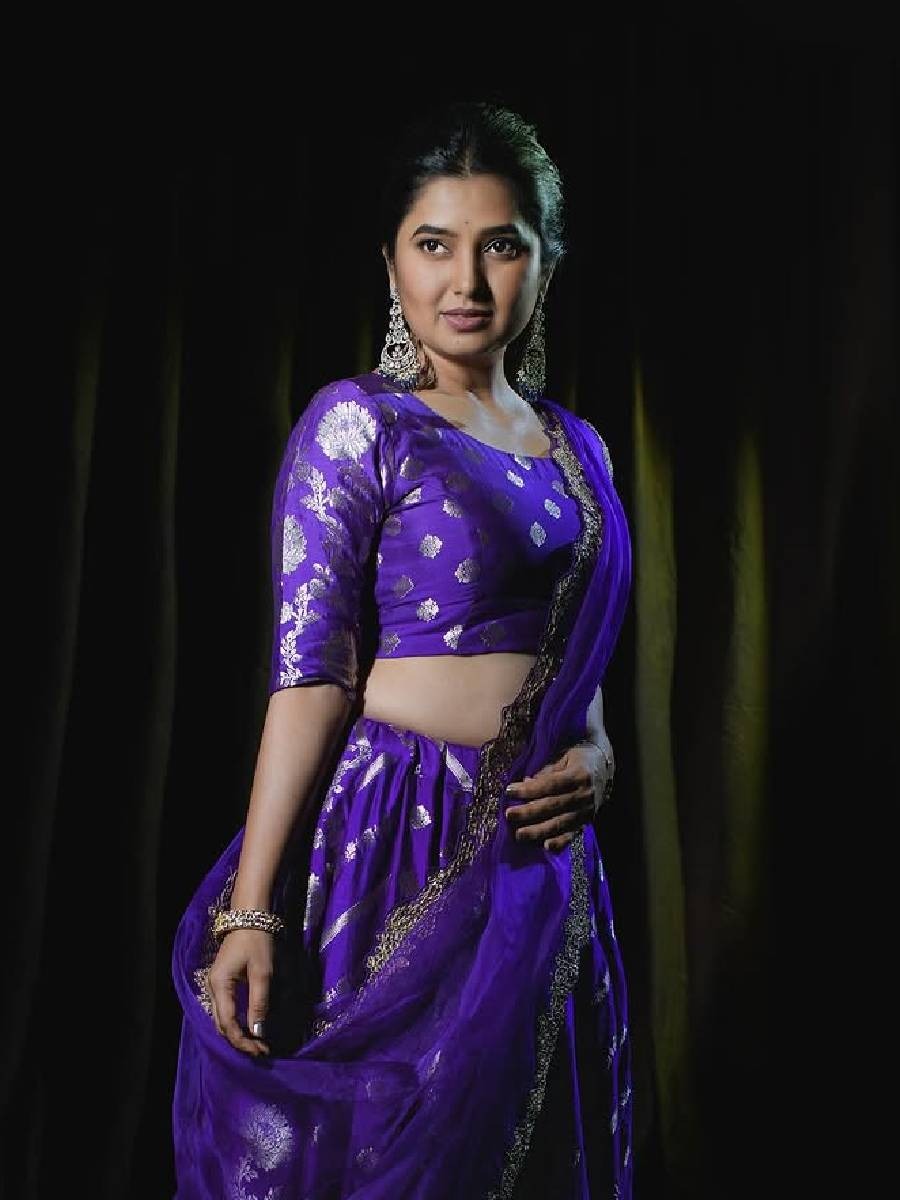 प्राजक्ता नटली, गणपतीच्या सणाला... - Marathi News | प्राजक्ता नटली, गणपतीच्या सणाला... | Latest Photos at Lokmat.com