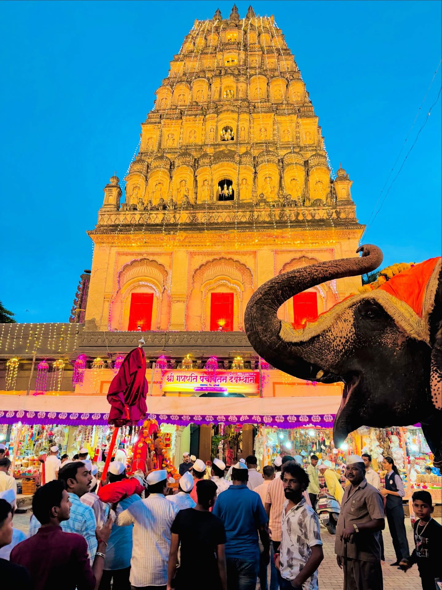 तासगावातील रथोत्सवाला शेकडो वर्षांची परंपरा; दीड दिवसांचा असतो गणेशोत्सव - Marathi News | तासगावातील रथोत्सवाला शेकडो वर्षांची परंपरा; दीड दिवसांचा असतो गणेशोत्सव | Latest Photos at Lokmat.com