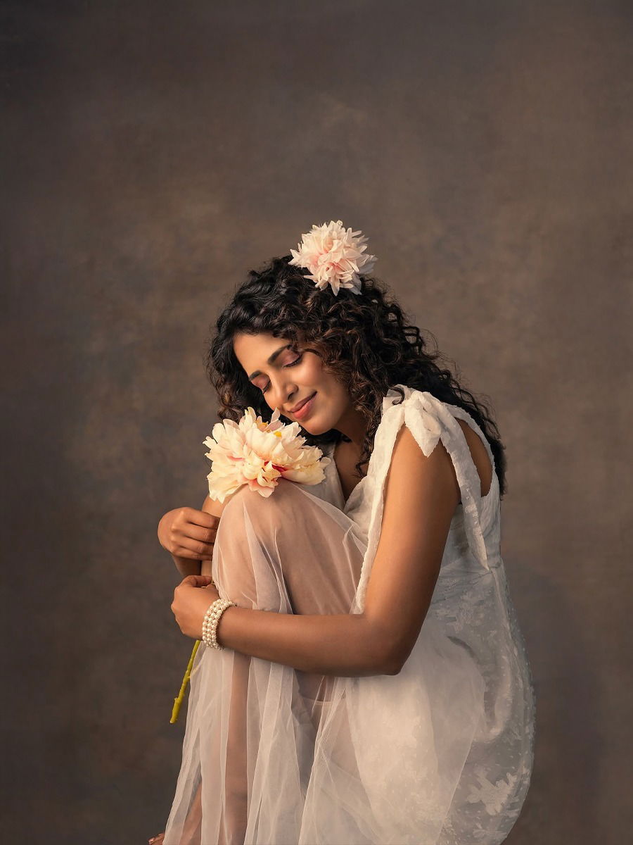 अश्विनी चवरेचा बार्बी लूक - Marathi News | अश्विनी चवरेचा बार्बी लूक | Latest Photos at Lokmat.com