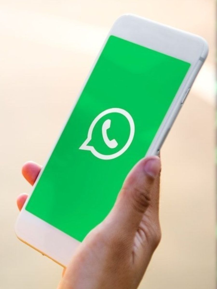 WhatsApp च्या माध्यमातून कोणी तुम्हाला ट्रॅक करत नाही ना? - Marathi News | WhatsApp च्या माध्यमातून कोणी तुम्हाला ट्रॅक करत नाही ना? | Latest Photos at Lokmat.com