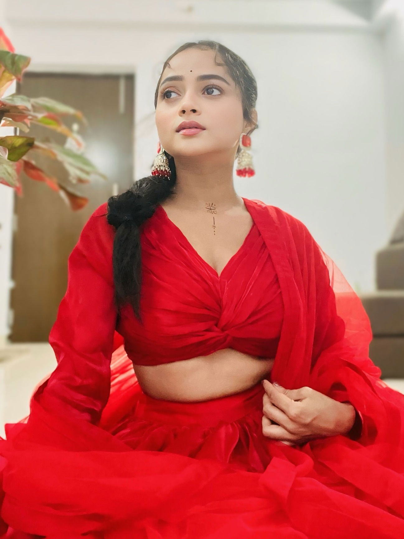 'हास्यजत्रे'तील मनमोहक लाल गुलाब - Marathi News | 'हास्यजत्रे'तील मनमोहक लाल गुलाब | Latest Photos at Lokmat.com