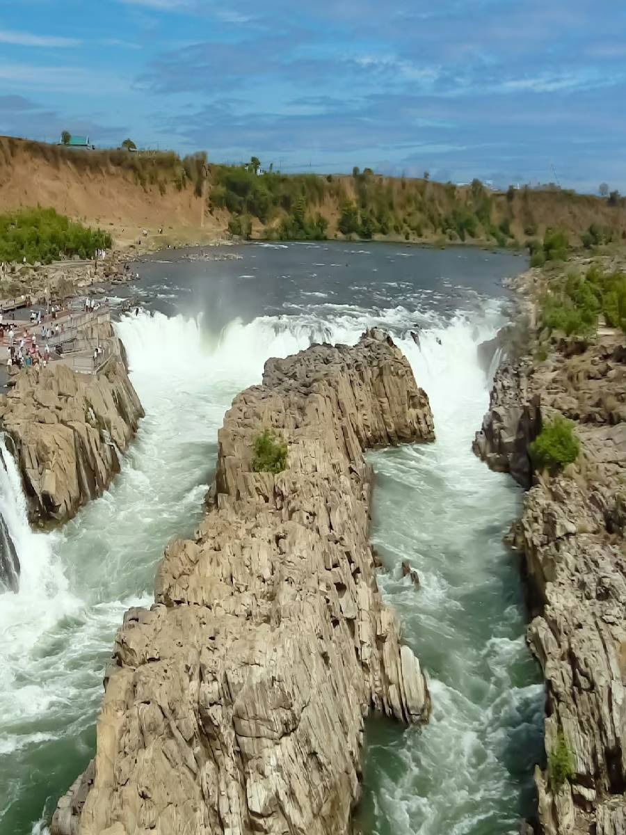 देशातील या नद्या विरुद्ध दिशेने वाहतात - Marathi News | देशातील या नद्या विरुद्ध दिशेने वाहतात | Latest Photos at Lokmat.com