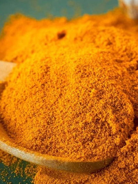 रोज किती चमचे हळद खायला हवी? - Marathi News | रोज किती चमचे हळद खायला हवी? | Latest Photos at Lokmat.com