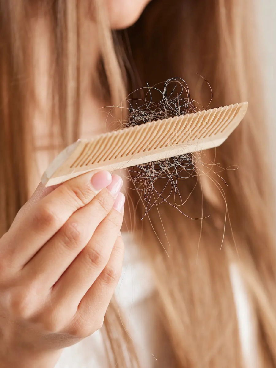 खाऱ्या पाण्यामुळे केसगळती होतीये? ट्राय करा १०० % रिझल्ट देणारा उपाय - Marathi News | खाऱ्या पाण्यामुळे केसगळती होतीये? ट्राय करा १०० % रिझल्ट देणारा उपाय | Latest Photos at Lokmat.com