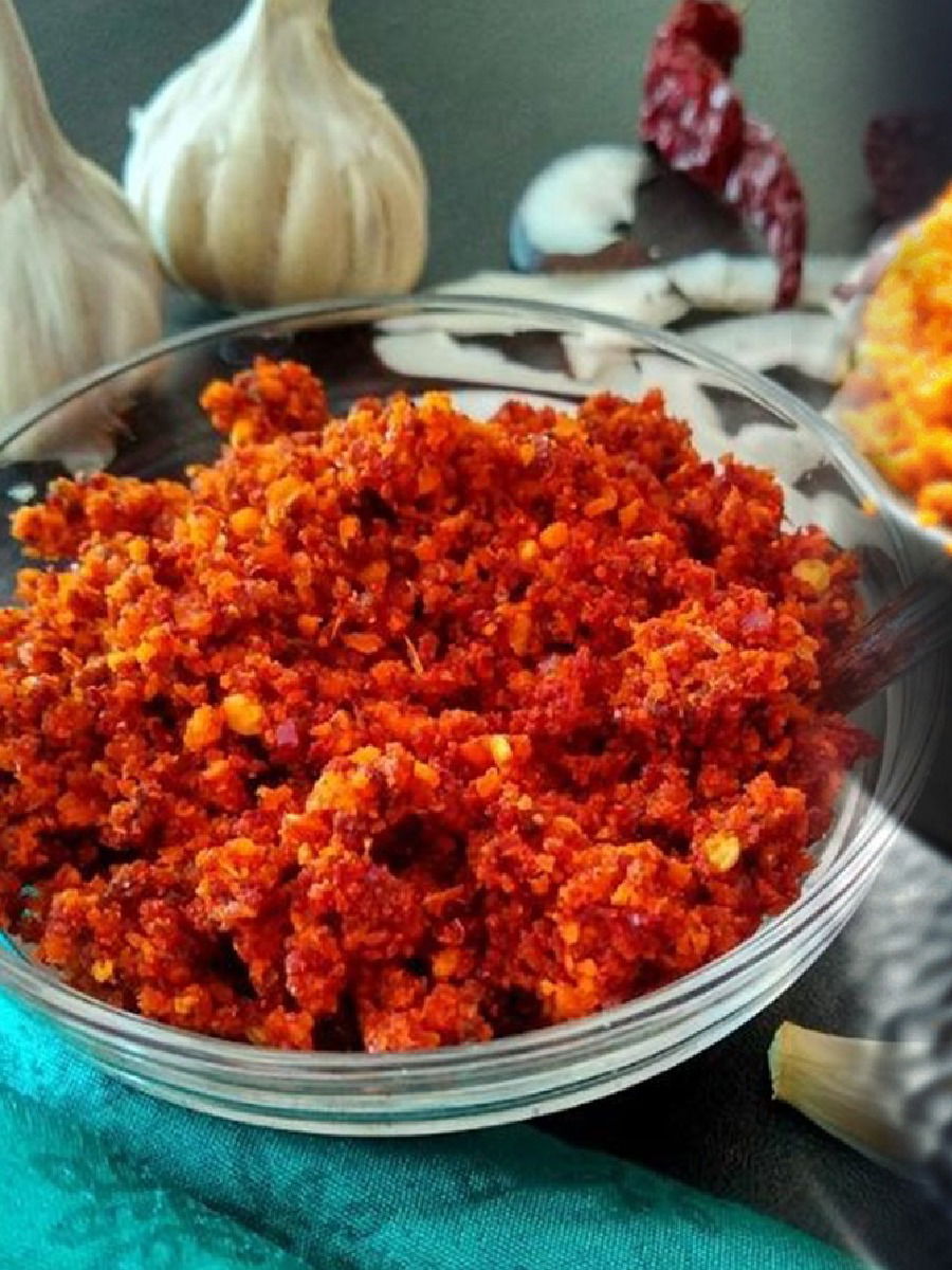 'ही' चटणी खाल तर बॅड कोलेस्ट्रॉल होईल आपोआप कमी! - Marathi News | 'ही' चटणी खाल तर बॅड कोलेस्ट्रॉल होईल आपोआप कमी! | Latest Photos at Lokmat.com